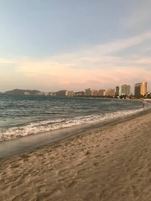 Condominio Zazue, Santa Marta, Playa Bello Horizonte Wifiiiii Colombia